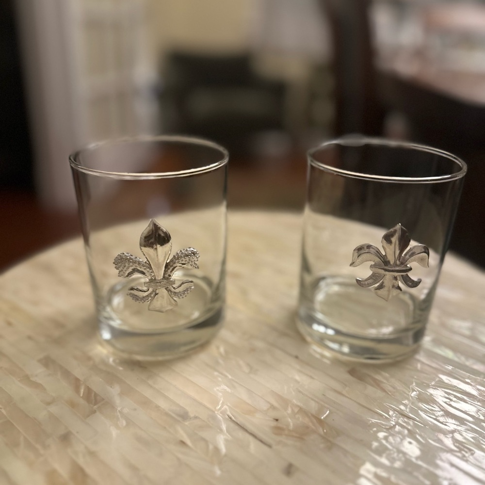 Fleur de Lis Rock Glasses